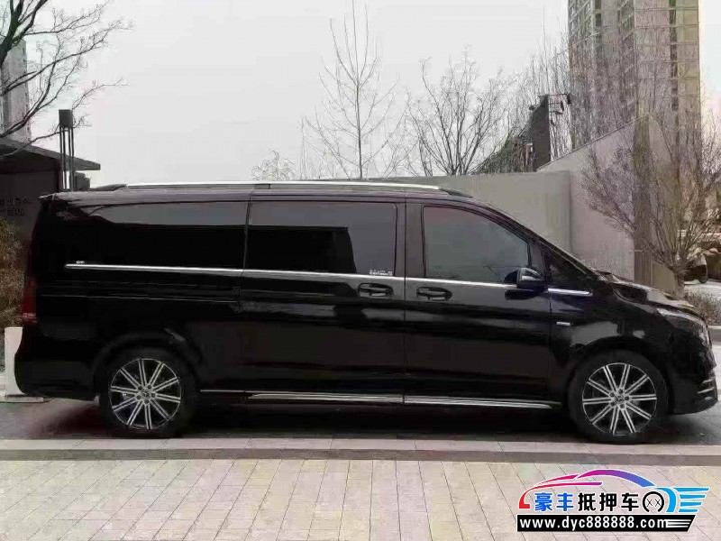 23年奔驰V轿车抵押车出售