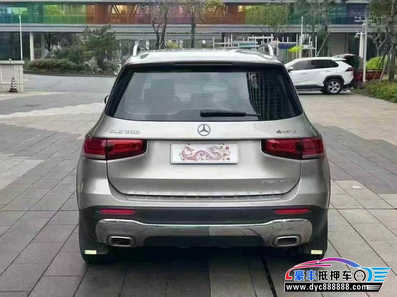 21年奔驰GLB轿车抵押车出售