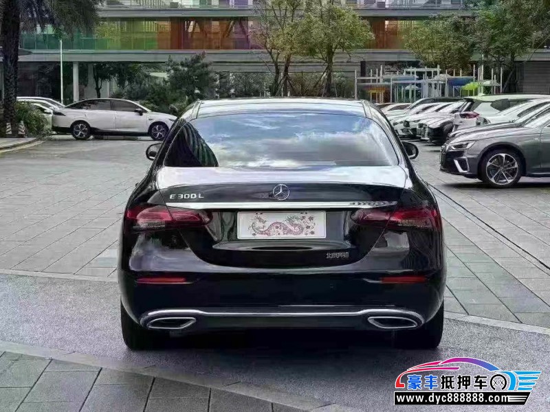 22年奔驰E轿车抵押车出售