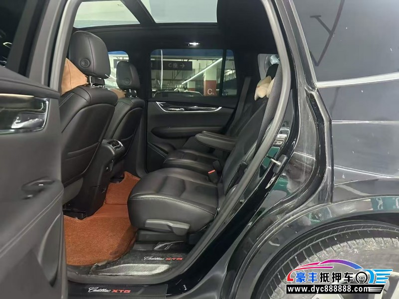 21年凯迪拉克xt6轿车抵押车出售