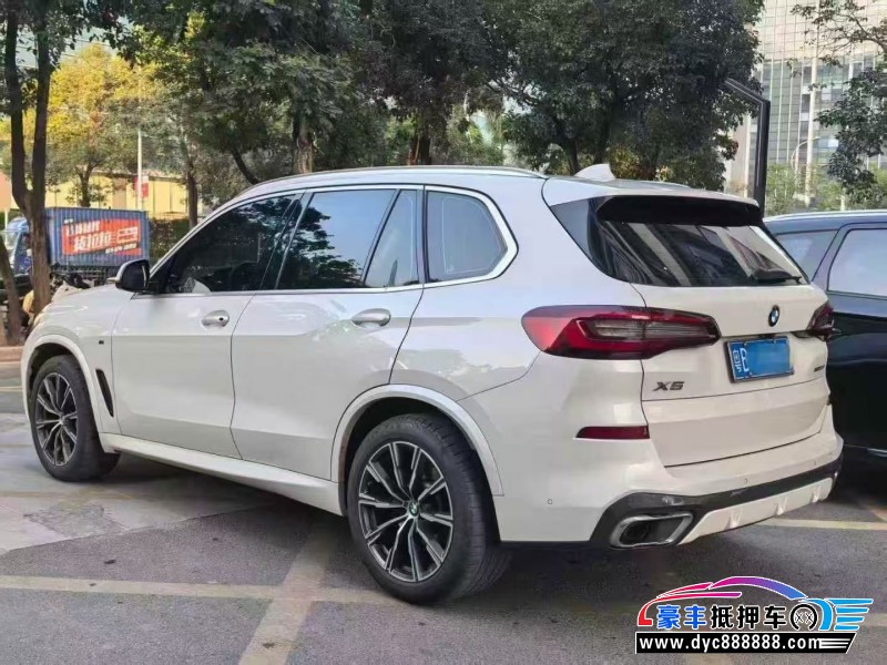 21年宝马X5轿车抵押车出售