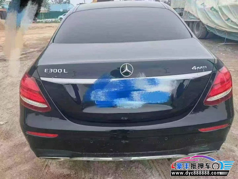 18年奔驰E轿车抵押车出售