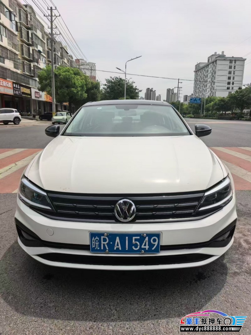 21年大众凌渡轿车抵押车出售