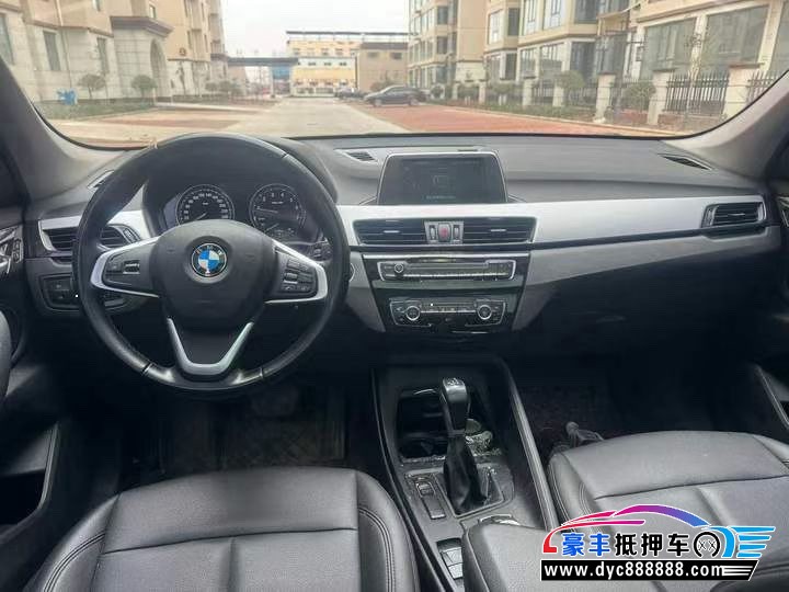 18年宝马X1SUV抵押车出售