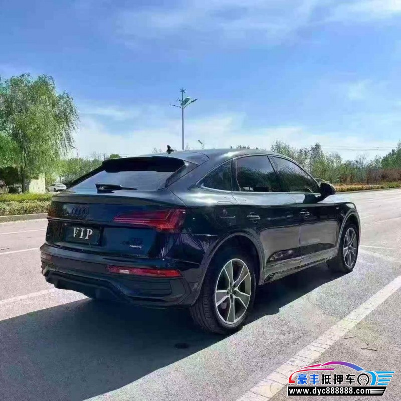 23年奥迪Q5轿车抵押车出售