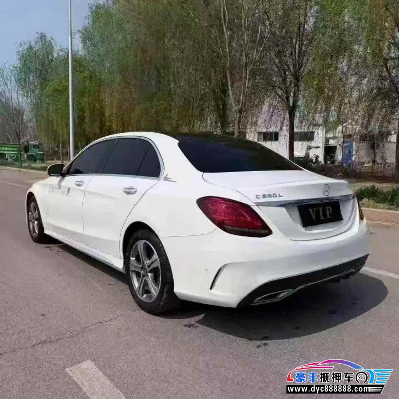 21年奔驰C轿车抵押车出售