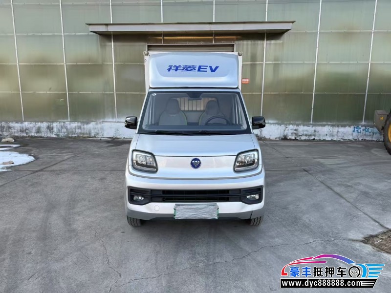 抵押车出售24年福田祥菱轿车