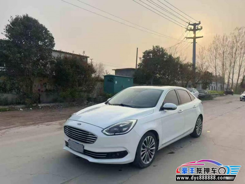 18年福特福睿斯轿车抵押车出售