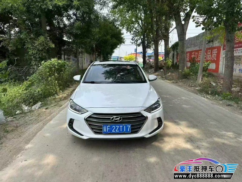 抵押车出售19年现代领动轿车