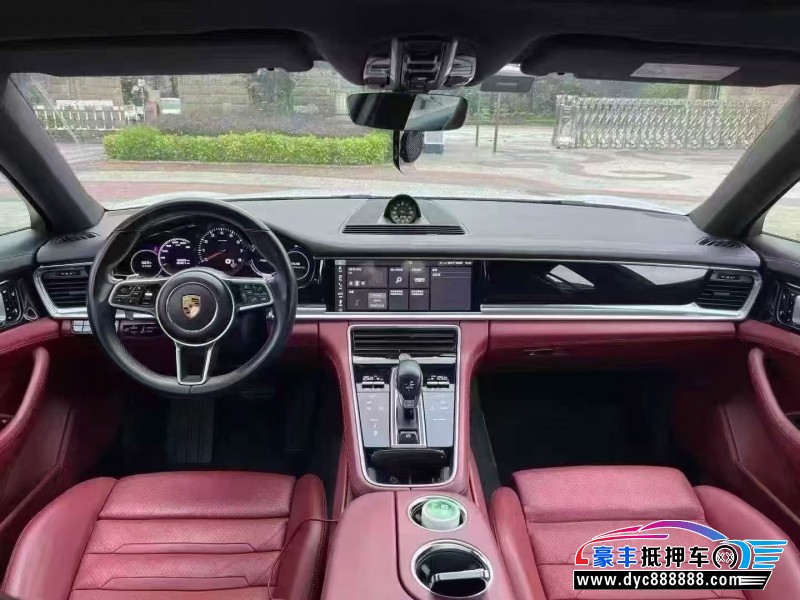 19年保时捷帕纳梅拉轿车抵押车出售