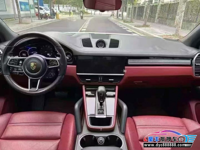 23年保时捷卡宴轿车抵押车出售