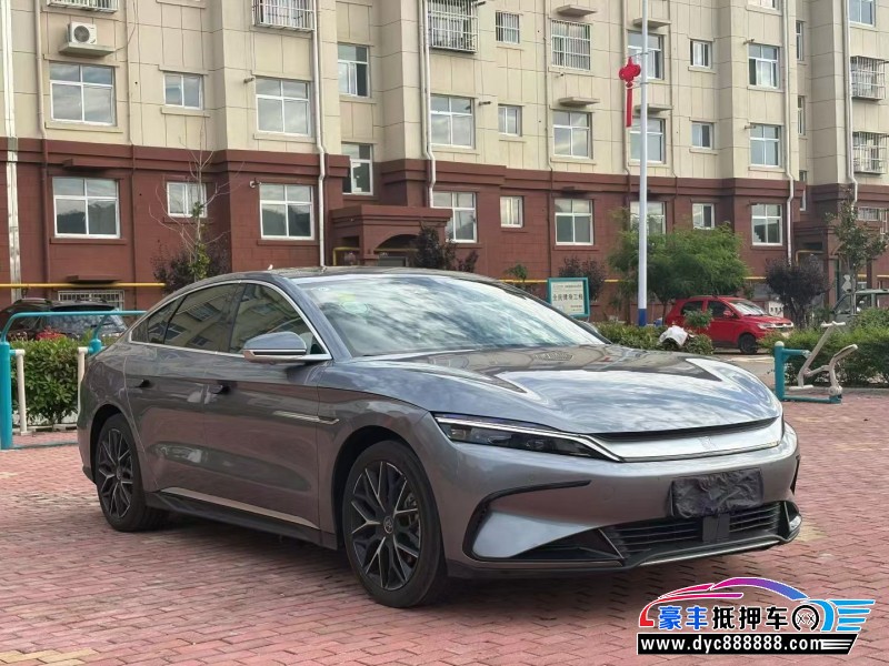 25年比亚迪汉轿车抵押车出售