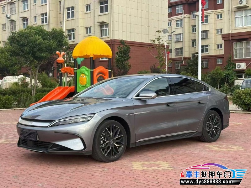 25年比亚迪汉轿车抵押车出售