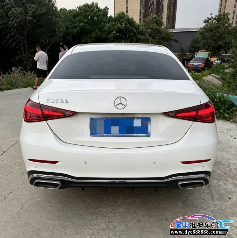 24年奔驰C轿车抵押车出售