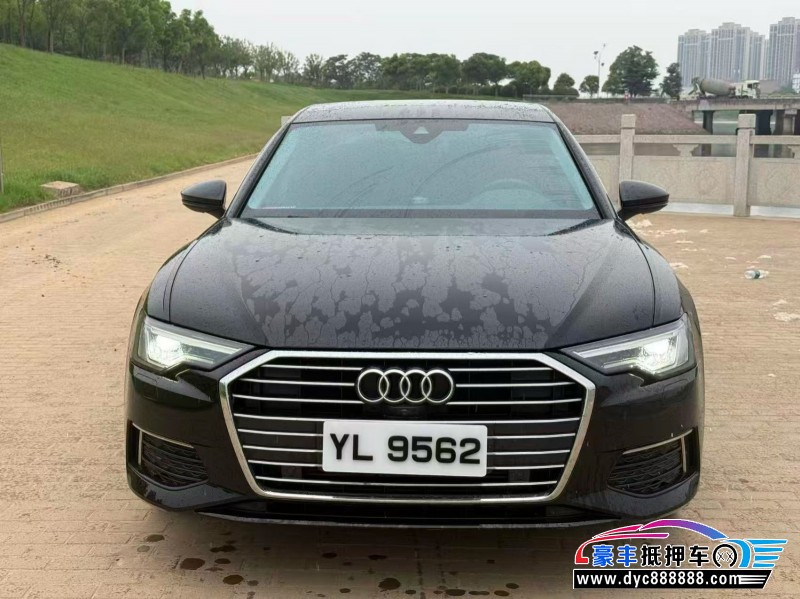 抵押车出售22年奥迪A6L轿车