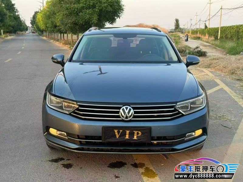 抵押车出售17年大众蔚揽轿车