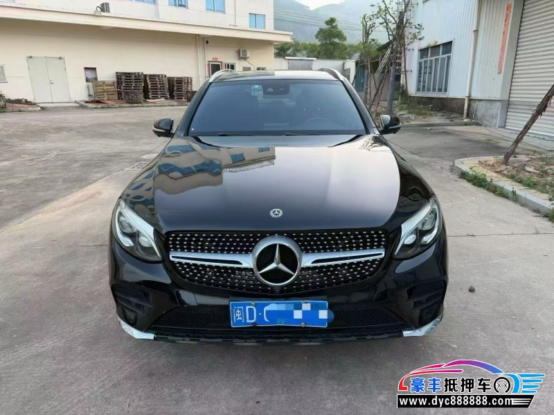 17年奔驰GLC轿车抵押车出售