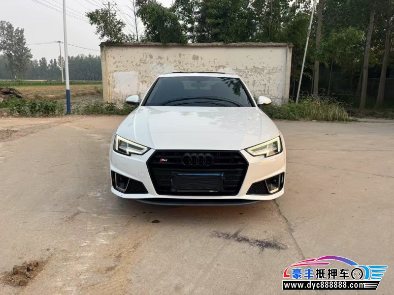 16年奥迪A4L轿车抵押车出售