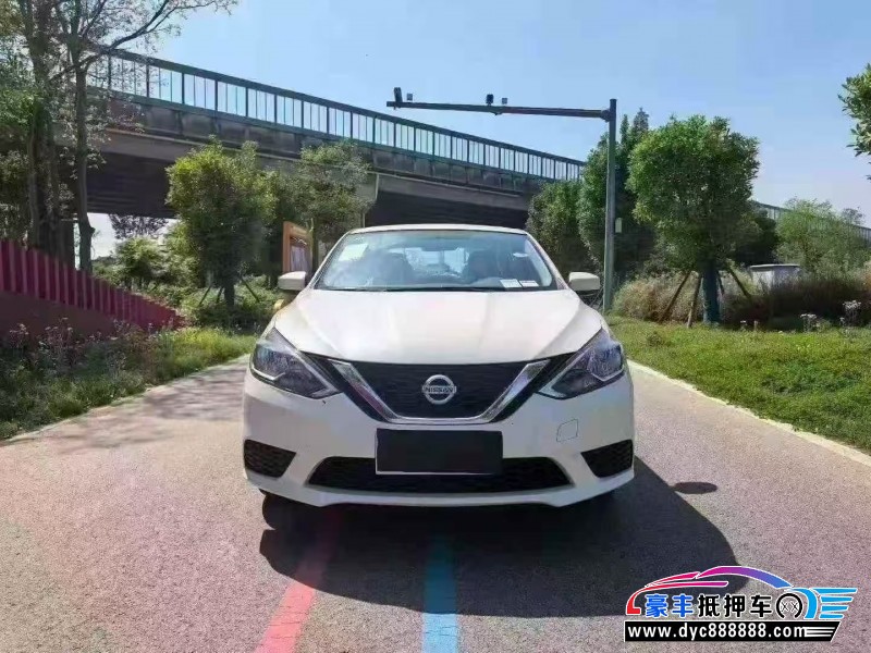 抵押车出售26年日产轩逸轿车