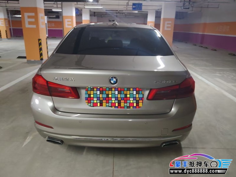 20年宝马5系轿车抵押车出售