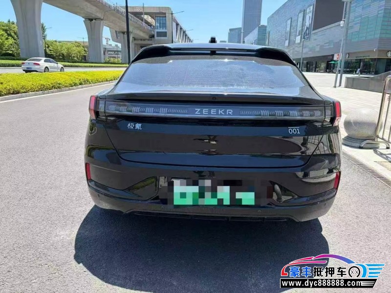 23年极氪001轿车抵押车出售
