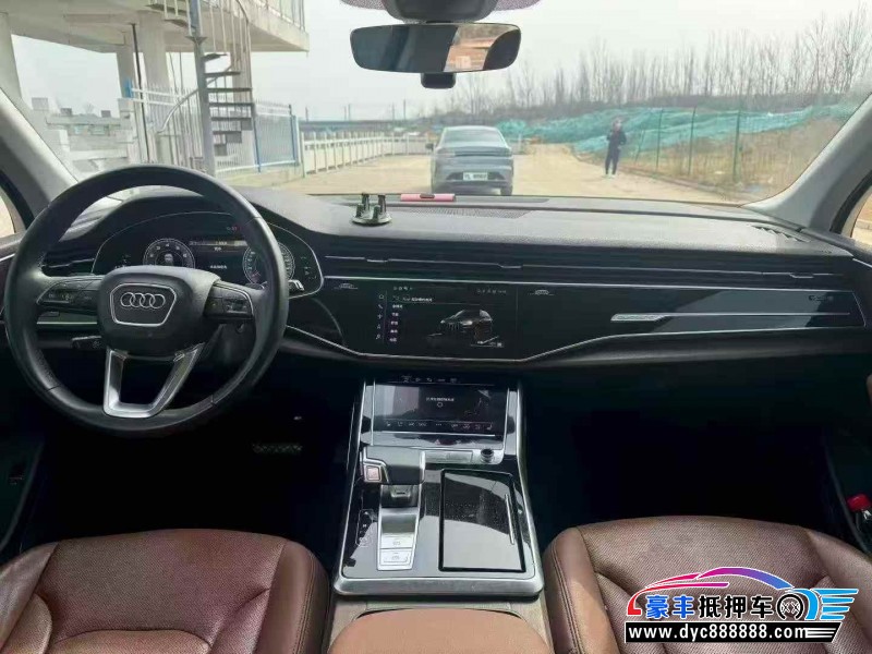 21年奥迪Q7SUV抵押车出售