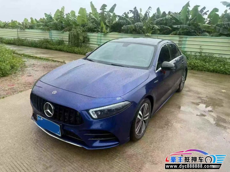 20年奔驰A轿车抵押车出售