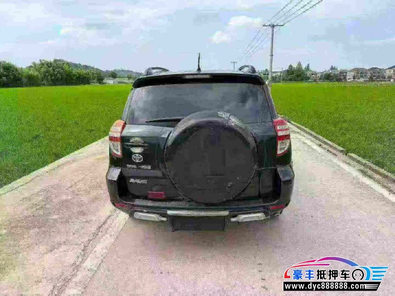 13年丰田RAV4轿车抵押车出售