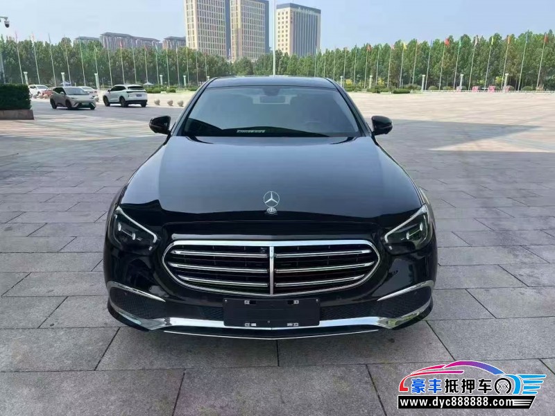 22年奔驰E轿车抵押车出售