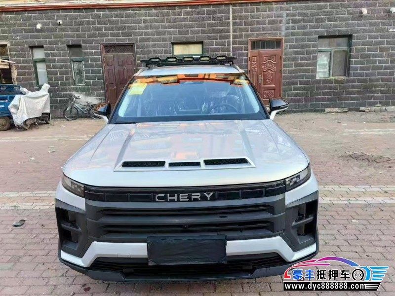 26年奇瑞探索轿车抵押车出售