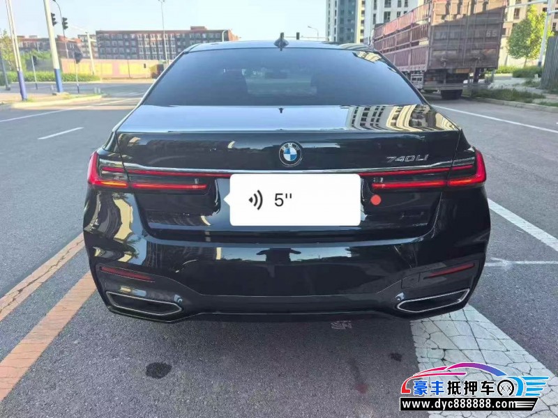 22年宝马7系轿车抵押车出售