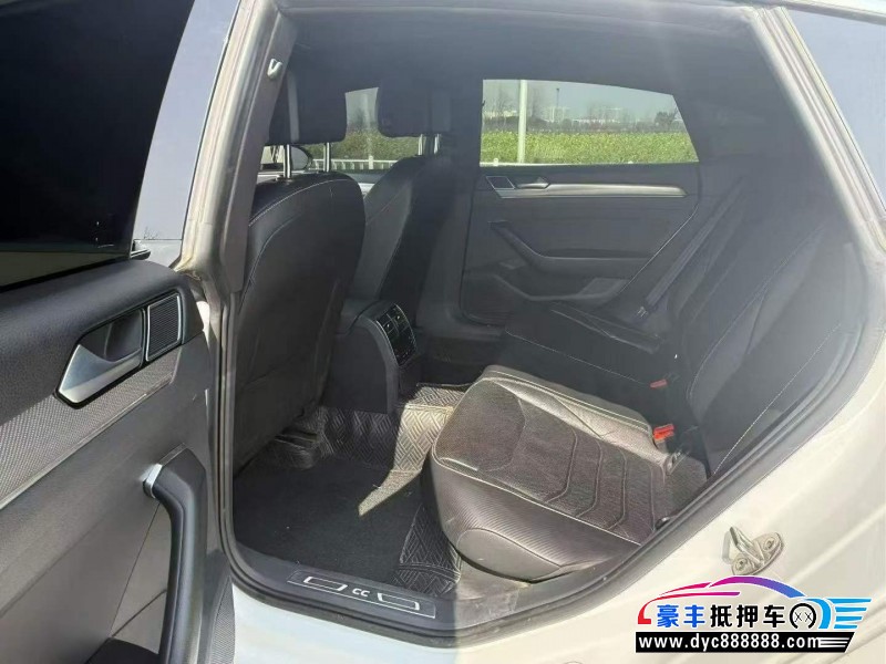 20年大众CC轿车抵押车出售