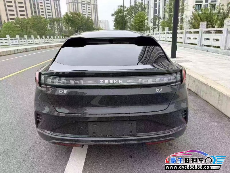 26年极氪001轿车抵押车出售