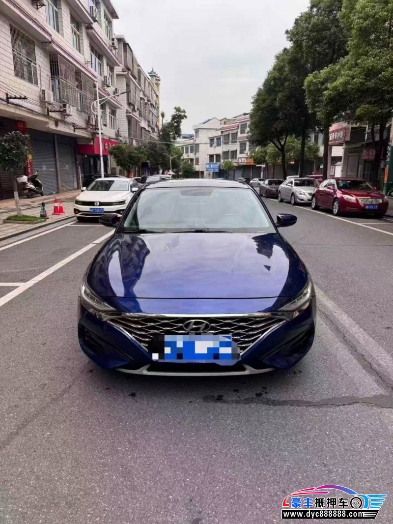 18年现代菲斯塔轿车抵押车出售