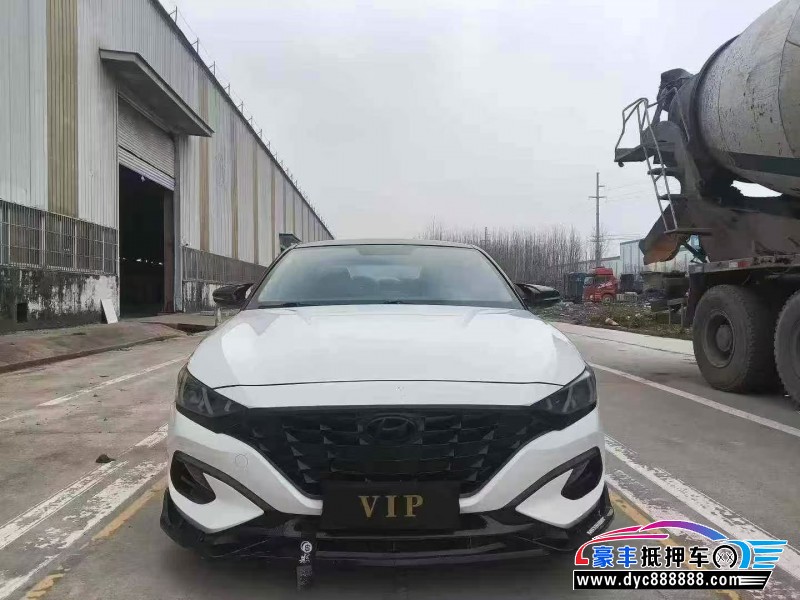 20年现代菲斯塔轿车抵押车出售