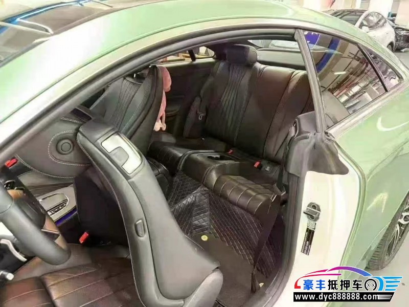 18年奔驰E轿车抵押车出售