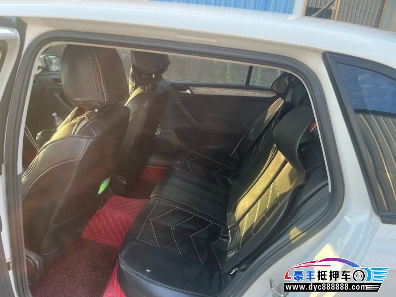 16年大众桑塔纳轿车抵押车出售