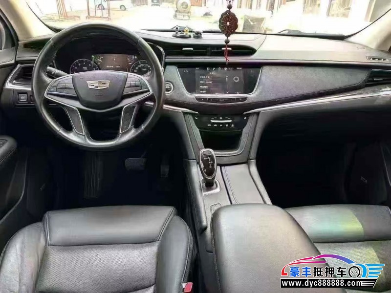 18年凯迪拉克XT5轿车抵押车出售
