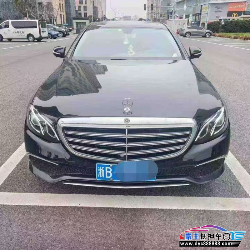 20年奔驰E轿车抵押车出售