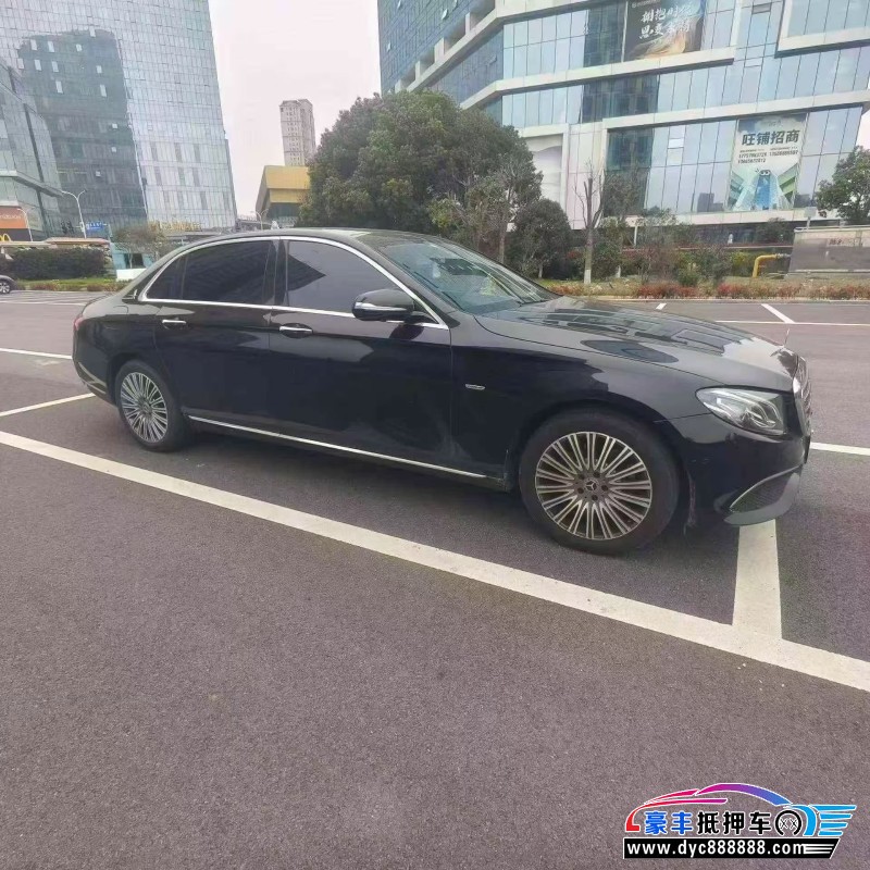 20年奔驰E轿车抵押车出售