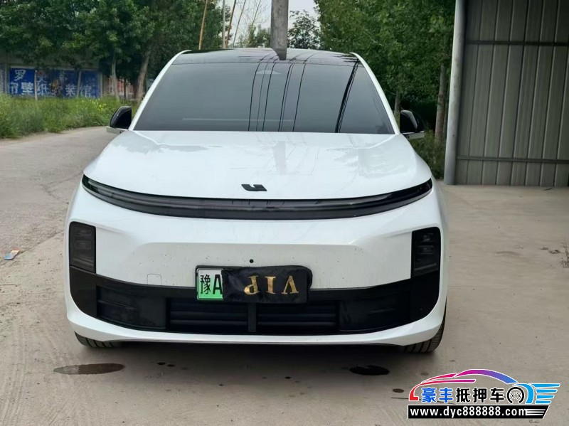 25年理想L6MPV抵押车出售