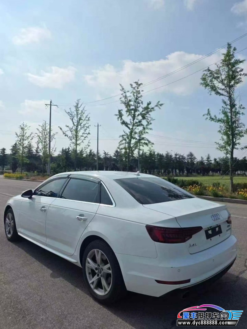 18年奥迪A4L轿车抵押车出售