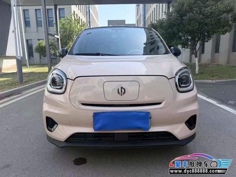 23年零跑T03轿车抵押车出售