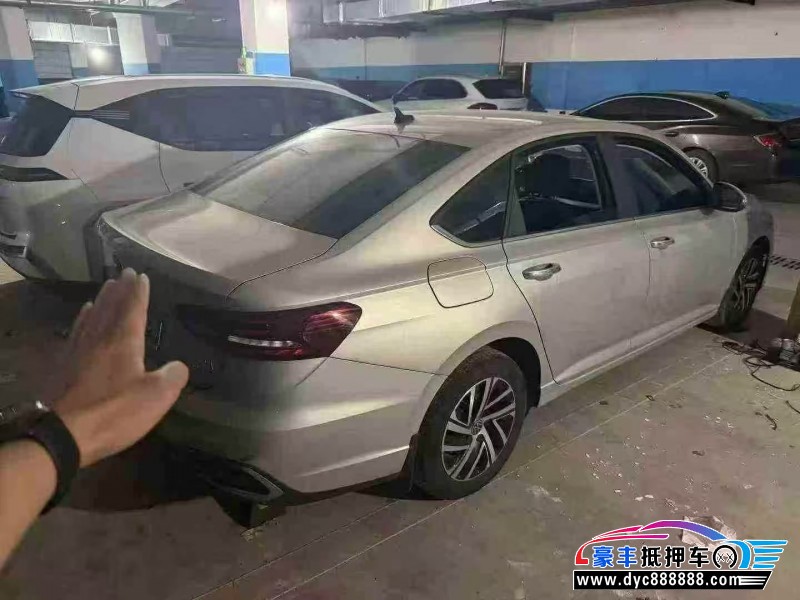 24年大众朗逸轿车抵押车出售
