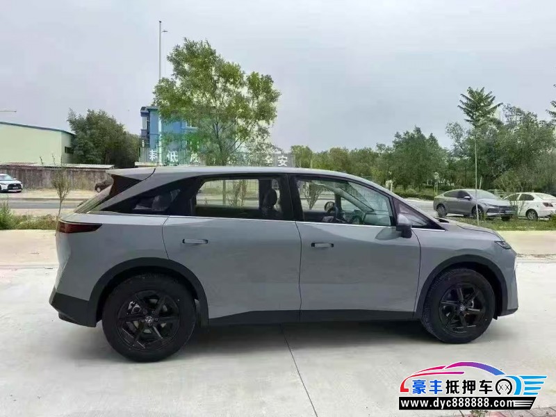 26年启辰VX60轿车抵押车出售