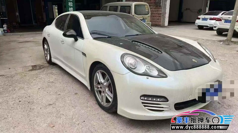 10年保时捷帕纳梅拉轿车抵押车出售