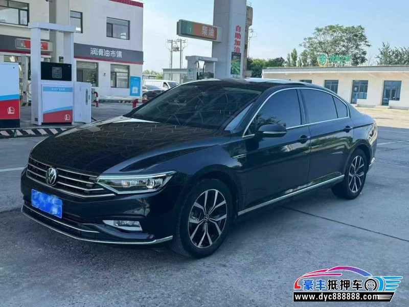 22年大众迈腾轿车抵押车出售