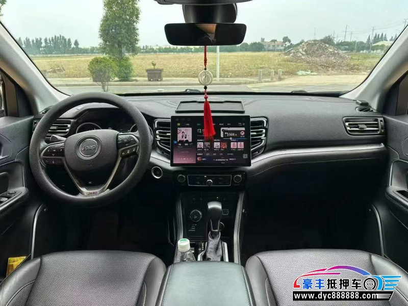 22年Jeep指挥官轿车抵押车出售
