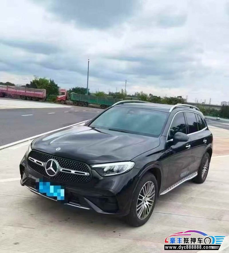 25年奔驰GLC轿车抵押车出售