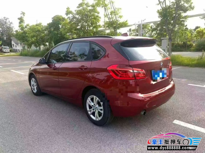 15年宝马2系轿车抵押车出售